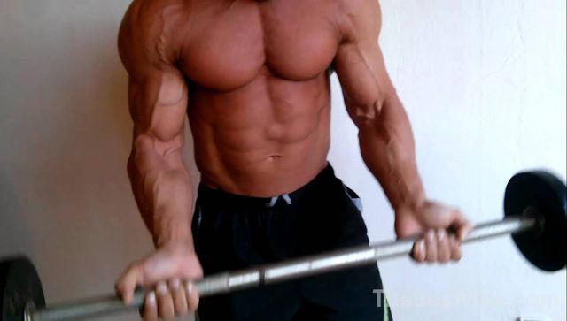 Не лінуйтеся! 5 порад для тренування м’язів рук - фото 141863