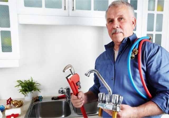 Литва спростила умови працевлаштування для українців