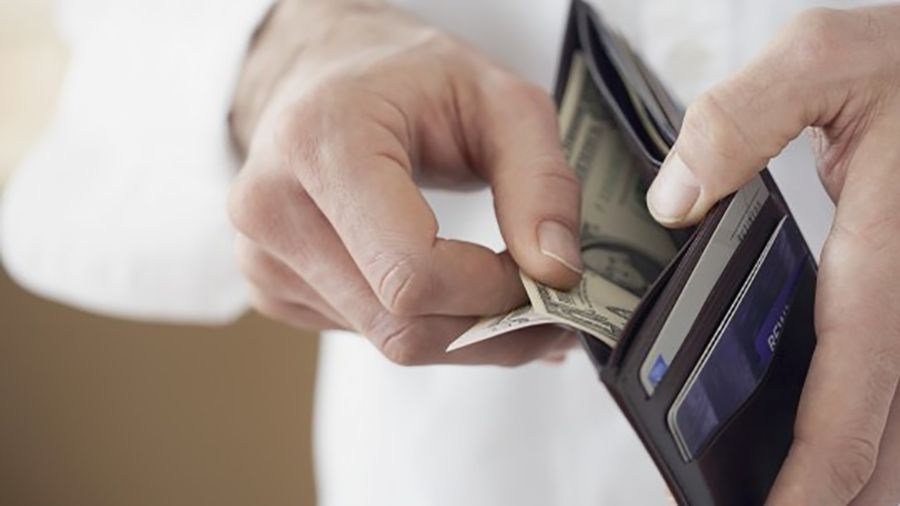 Чи бідніють чоловіки після одруження: відповідь на вічне питання