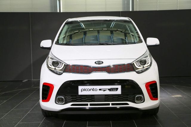 Приголомшлива новинка: опубліковані перші знімки Kia Picanto - фото 143204