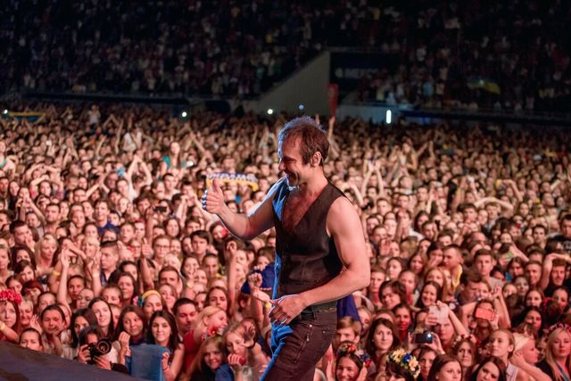 Яка доля найсильніших? Вакарчук прокоментував хвилю еміграції з України - фото 145623