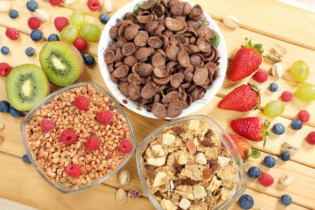 Які страви не можна їсти вранці - фото 144483