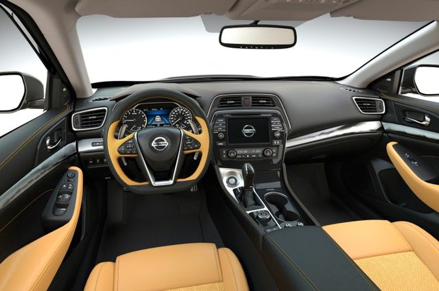 Зручно все: 7 найкомфортніших салонів автомобілів - фото 144928