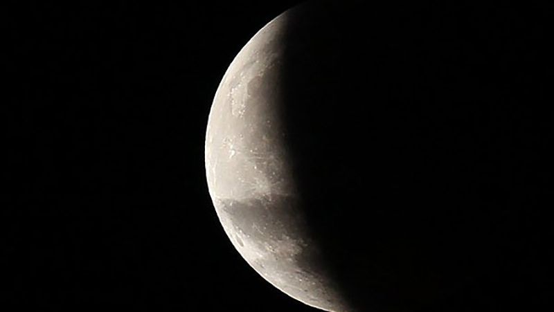 Українці побачать унікальне місячне затемнення