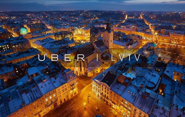Украдений Гончаренко та Uber у Львові: 23 лютого в трьох фото - фото 145829