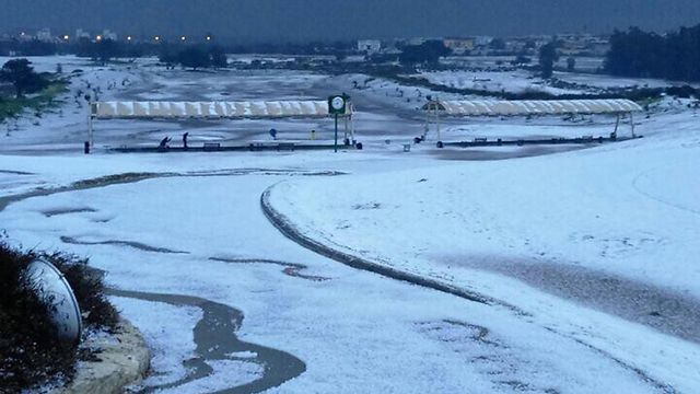 Ізраїль засипало величезним градом: з'явилися фото - фото 142159