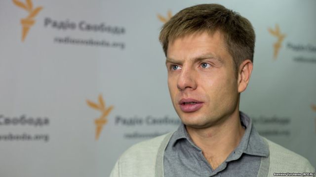 Украдений Гончаренко та Uber у Львові: 23 лютого в трьох фото - фото 145828