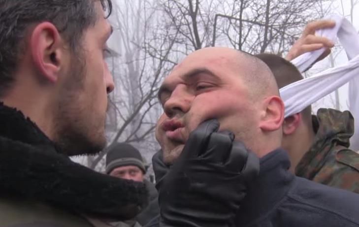 Гіві знущався над "кіборгом" Олегом Кузьміних. - фото 1