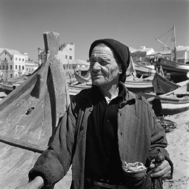 Як живуть португальські рибаки: фоторепортаж - фото 145957