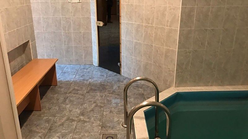 Послідовники Табачника: в університеті знайшли сауну та басейн