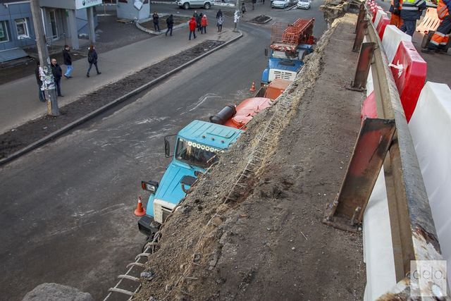 Як виглядає Шулявський міст після обвалення: нові фото - фото 147259