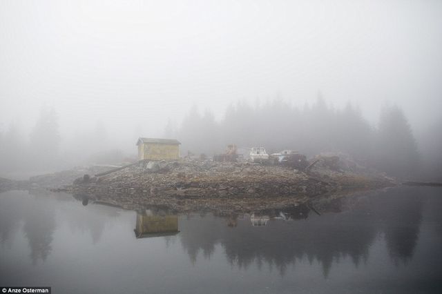 Коли навколо ні душі: вражаючі фото життя на Алясці - фото 147295