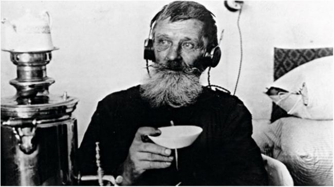 Чим займався типовий чоловік 1920-х років