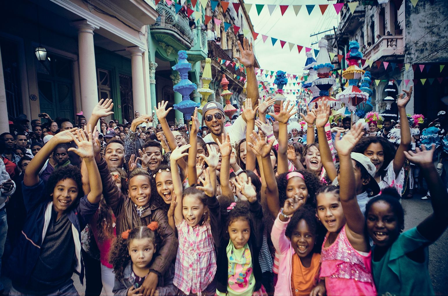 Новий кліп Enrique Iglesias став найпопулярнішим на YouTube