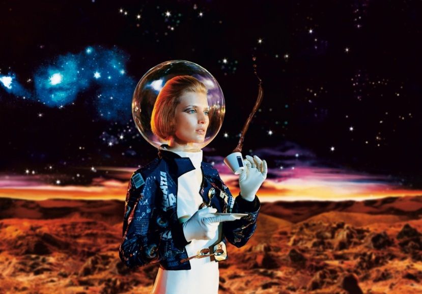 Як випити каву в космосі: відеоінструкція