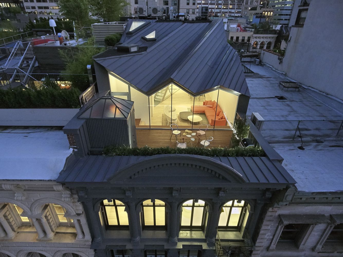 Як виглядають найбільш незвичайні будівлі світу: вражаючі фото