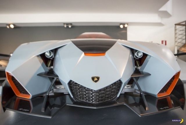 Lamborghini Egoista: огляд найдорожчого авто бренду - фото 142813