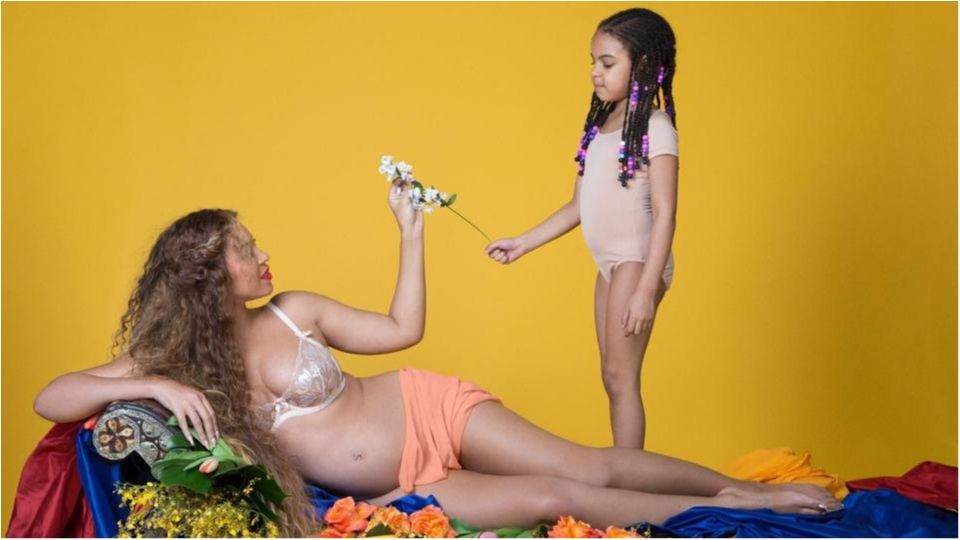 Вагітна Beyonce знялася у чуттєвій фотосесії