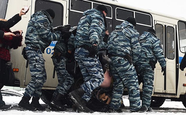 Демократія: у Москві затримали учасників опозиційного мітингу