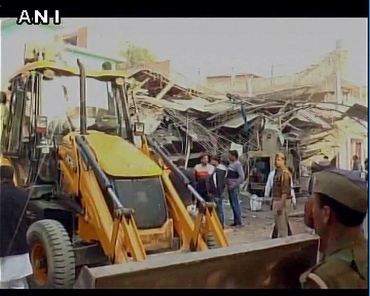 В Індії обвалилася недобудована шестиповерхівка: є загиблі