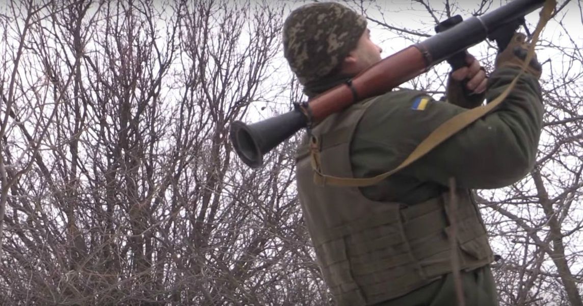 У Міноборони показали на відео важкий бій під Водяним