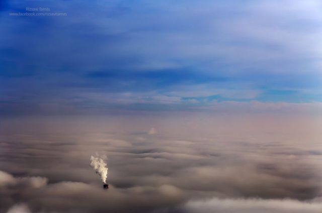 Як вигляє Будапешт у тумані: чарівні фото - фото 142677