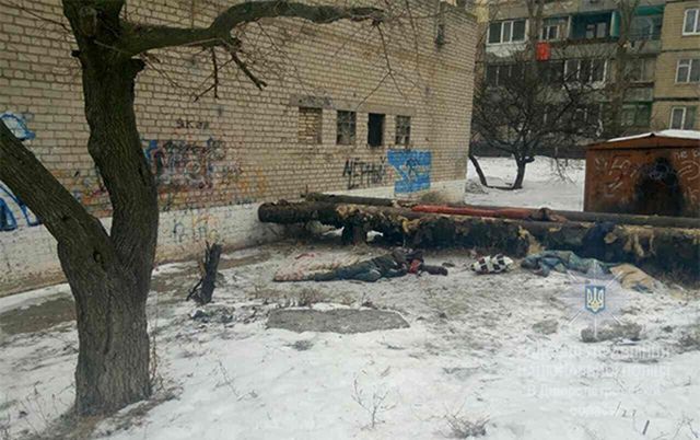 У Дніпрі п'яні підлітки до смерті побили безхатченка: з'явились фото і відео