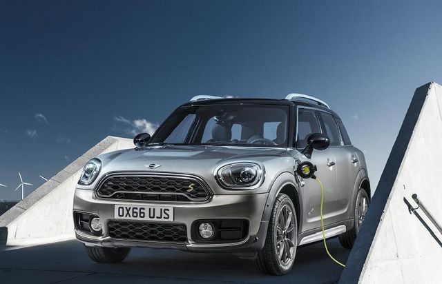 ТОП найочікуваніших електрокарів і гібридів 2017 року - фото 146328