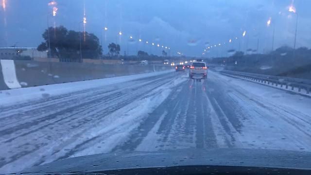 Ізраїль засипало величезним градом: з'явилися фото - фото 142160