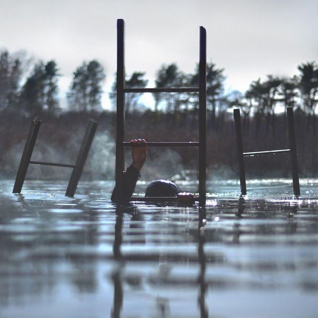 Тотальна безвихідь: фотограф відтворює свої нічні кошмари - фото 144663
