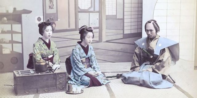 Як виглядав побут справжнісіньких японських гейш: ефектні фото - фото 155914