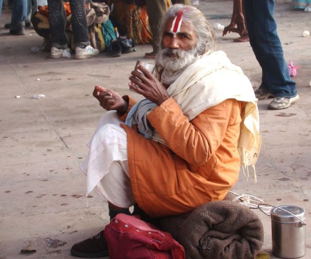 Ці люди очистять твою карму. Як виглядають індійські аскети - фото 149357