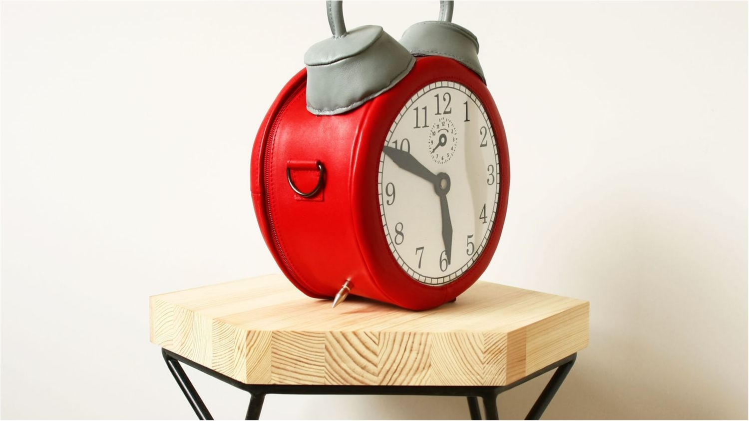 Як безболісно перевести стрілки свого біологічного годинника?