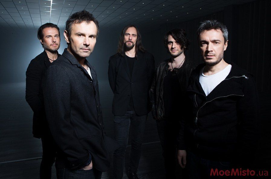 Вакарчук представив несподіваний "новий імідж групи": фотофакт