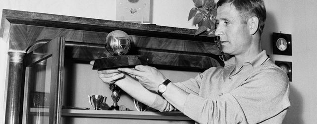 Помер легендарний футболіст, володар 