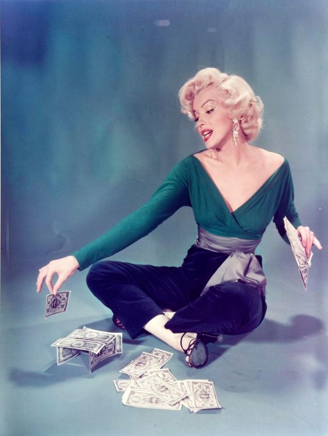 Такої Мерилін Монро ви ще не бачили! Перші та останні знімки секс-символу цілої епохи - фото 154445