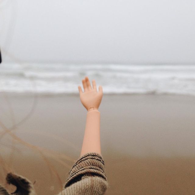 Як виглядав би Instagram ляльки Барбі, якби вона була реальною дівчиною - фото 156002