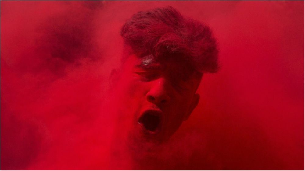 "Ні" сірим будням! Яскраві фото з фестивалю фарб в Індії