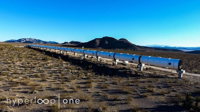 Hyperloop побудувала першу ділянку "труби" для потяга майбутнього: відеофакт - фото 149639