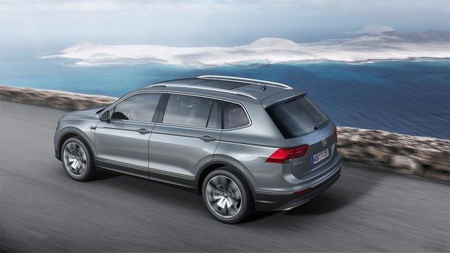 Volkswagen показав новий розкішний кросовер - фото 148430