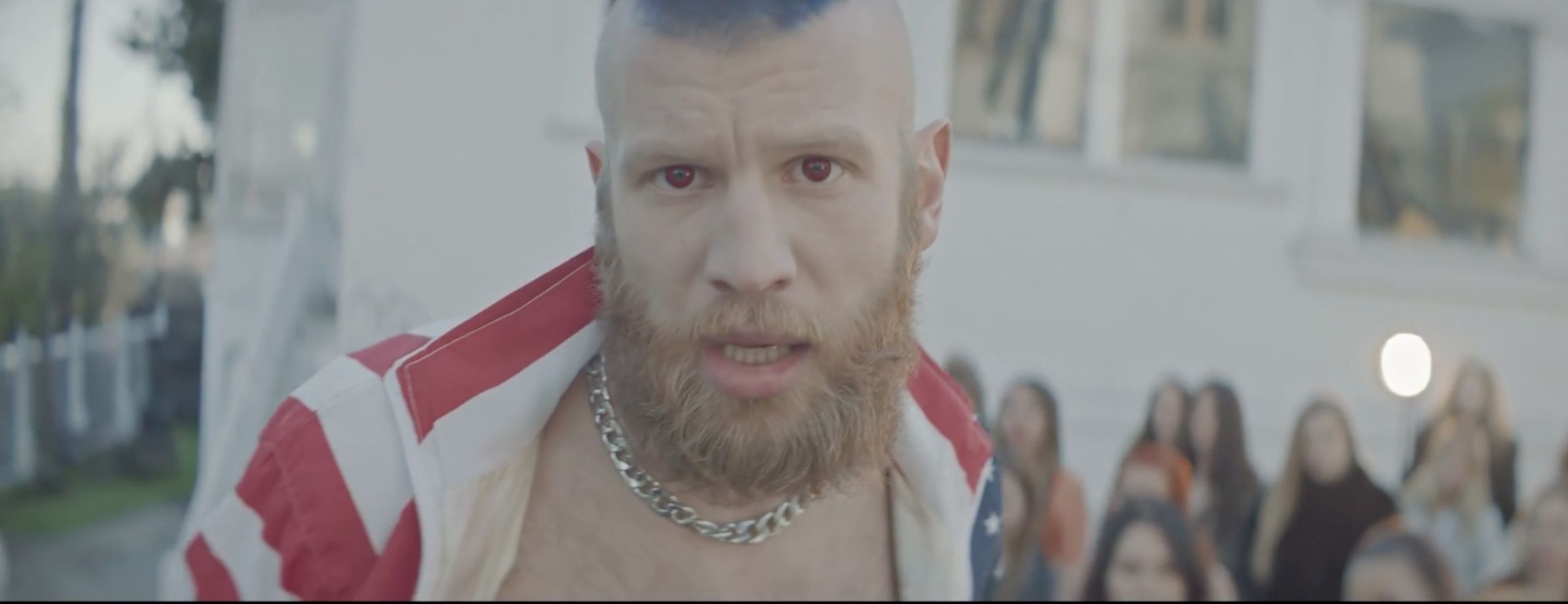 Дорн презентував новий провокаційний кліп: як на це реагували у соцмережі - фото 1