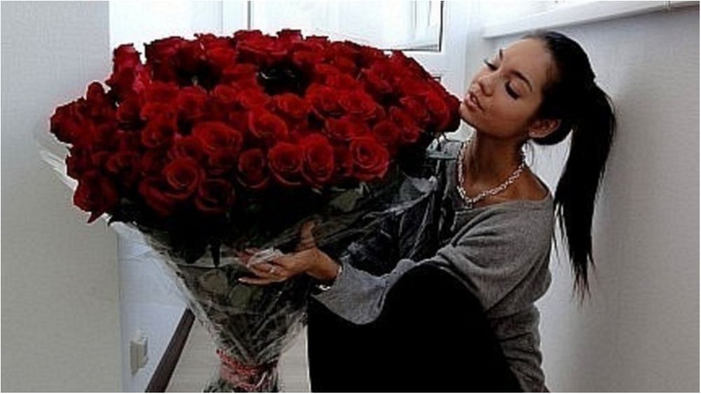 Для фото в Instagram. У Росії запустили сервіс оренди букетів