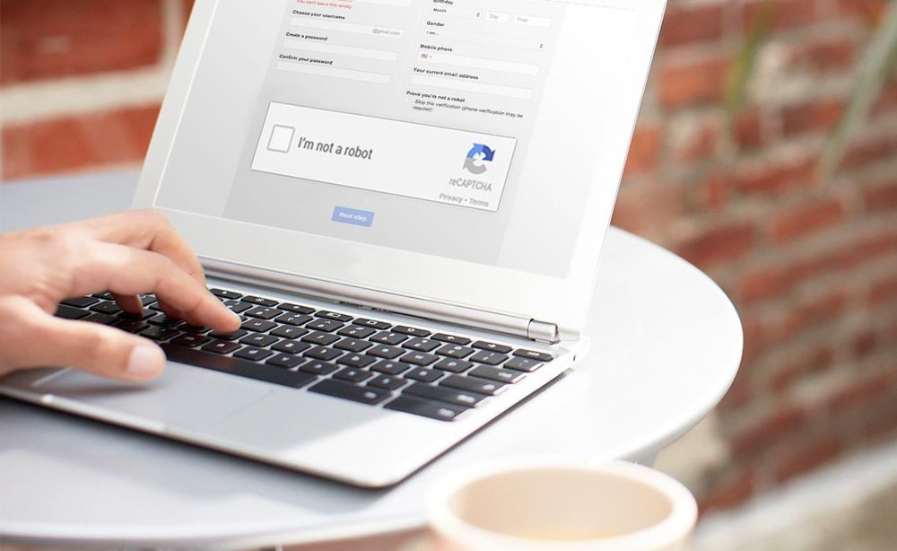 Google придумала нову капчу, яка більше не буде вас дратувати