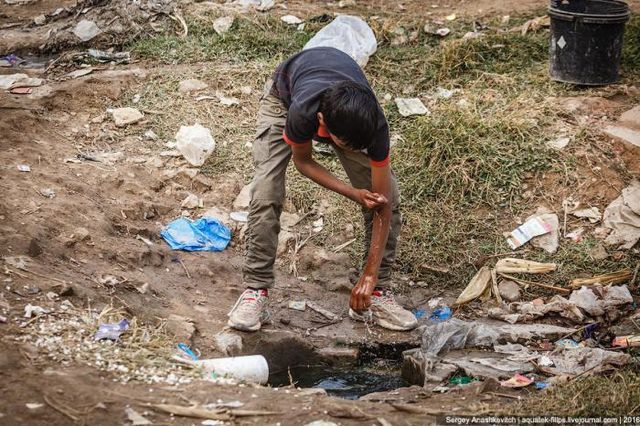 Як виглядають звичайні будні мешканців Пакистану: вражаючі фото - фото 149186