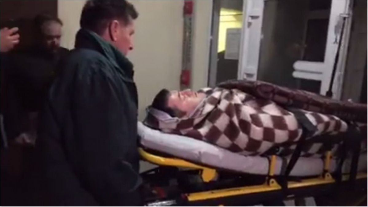 Продовження комедії: Насірова вивезли з "Феофанії"