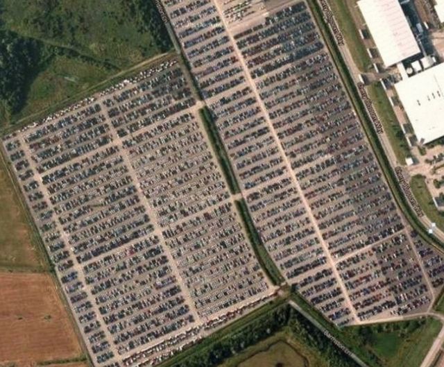 Ось де залишаються автомобілі, які не знайшли свого покупця - фото 153434