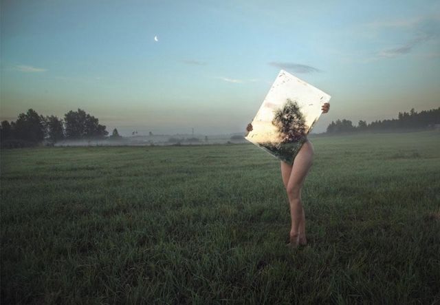 Нічого зайвого: вражаюча фотосесія оголених жінок на природі - фото 149745