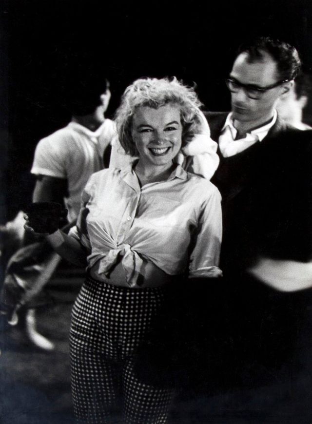 Такої Мерилін Монро ви ще не бачили! Перші та останні знімки секс-символу цілої епохи - фото 154438