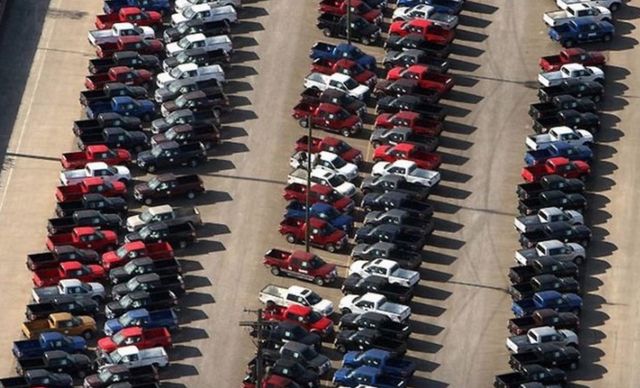 Ось де залишаються автомобілі, які не знайшли свого покупця - фото 153439