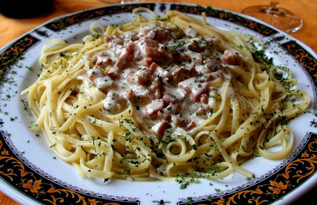 Не змішуйте! Ці продукти краще не поєднувати - фото 154244